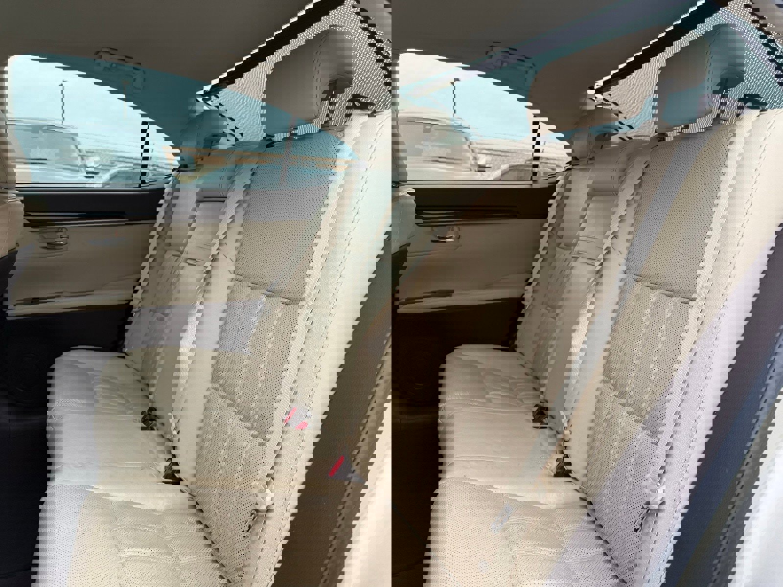 Used 2016 Lexus ES 350 w/ Luxury Package w/Wood Trim image 9