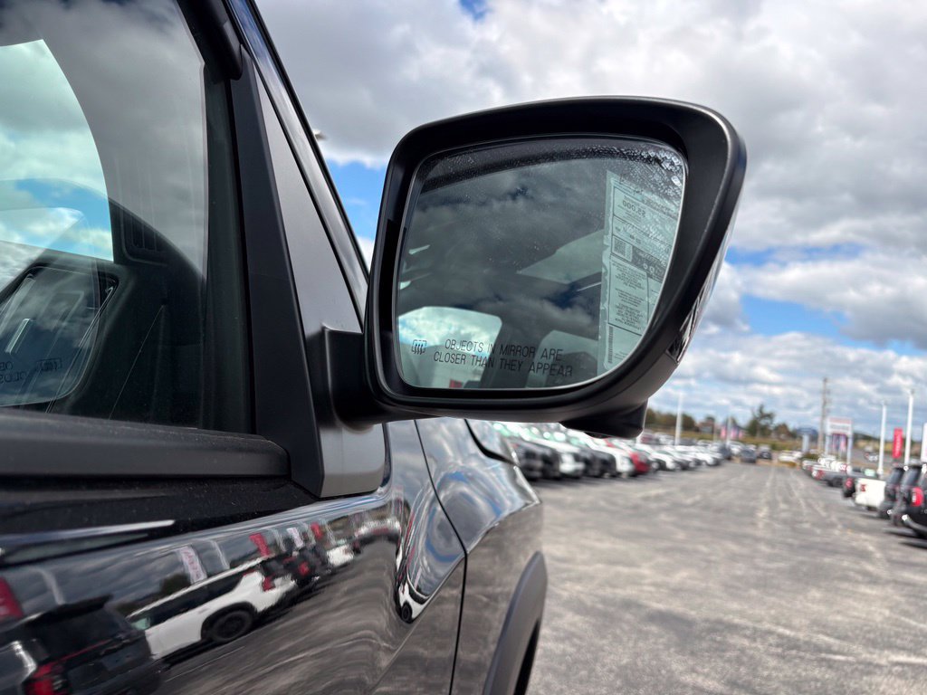 New 2027 Nissan Frontier PRO-4X w/ Pro Premium Package AWD/4WD image 26
