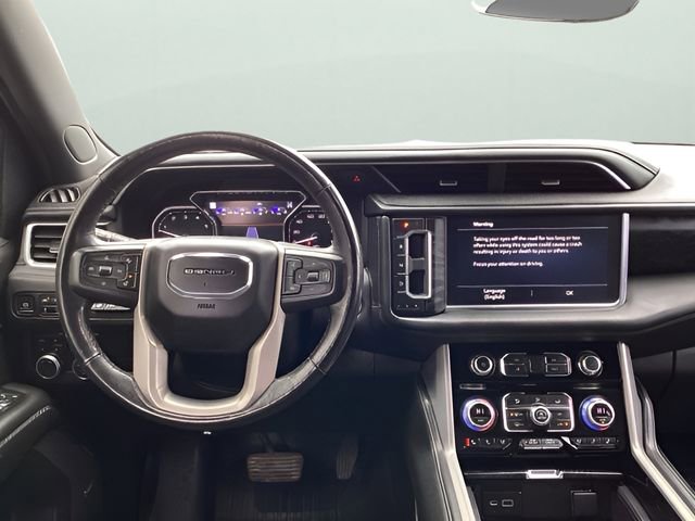 Used 2021 GMC Yukon XL Denali w/ Denali Premium Package AWD/4WD image 32