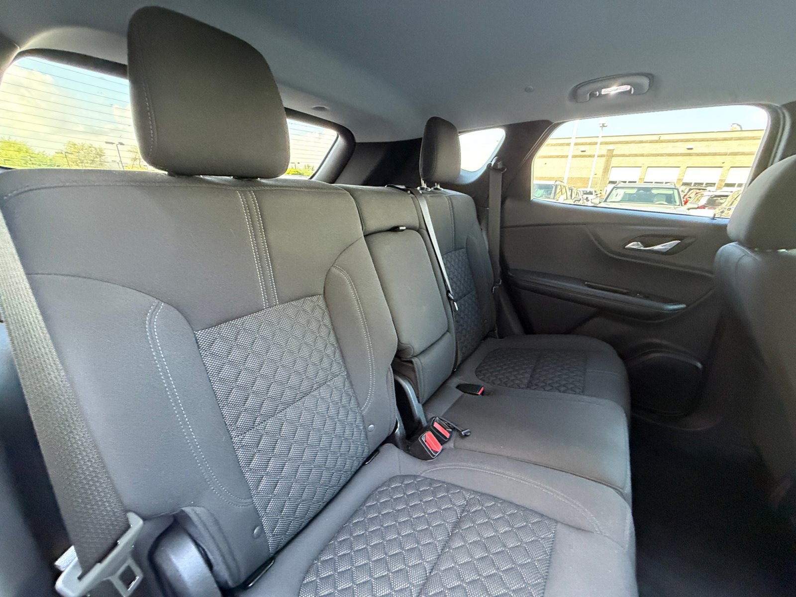 Used 2020 Chevrolet Blazer LT FWD image 18
