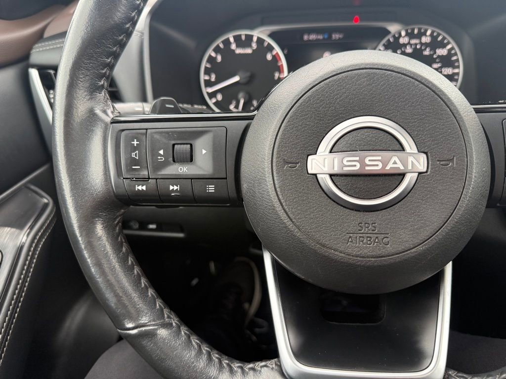 Used 2023 Nissan Rogue SL image 30