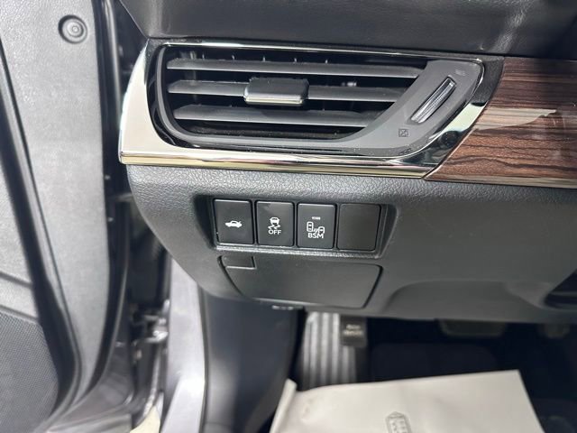 Used 2014 Toyota Avalon XLE Touring FWD image 22