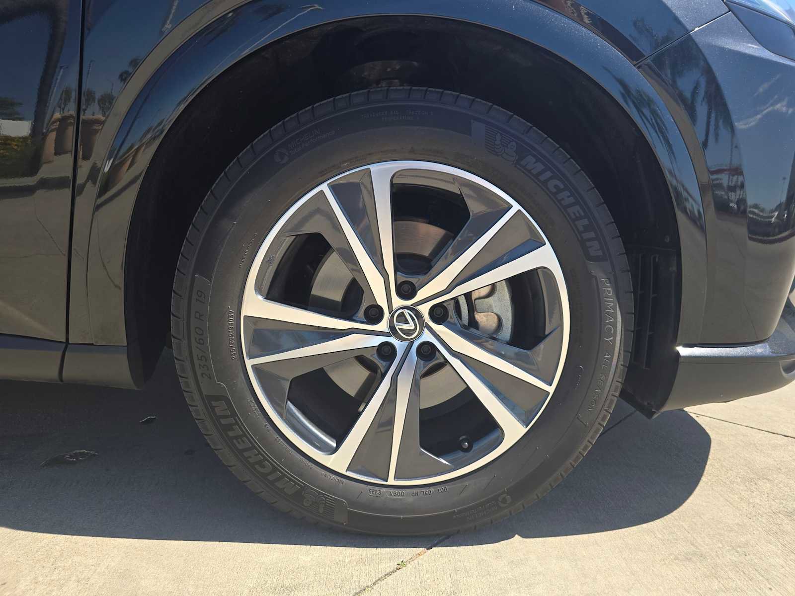 Used 2025 Lexus RX 350 FWD image 9