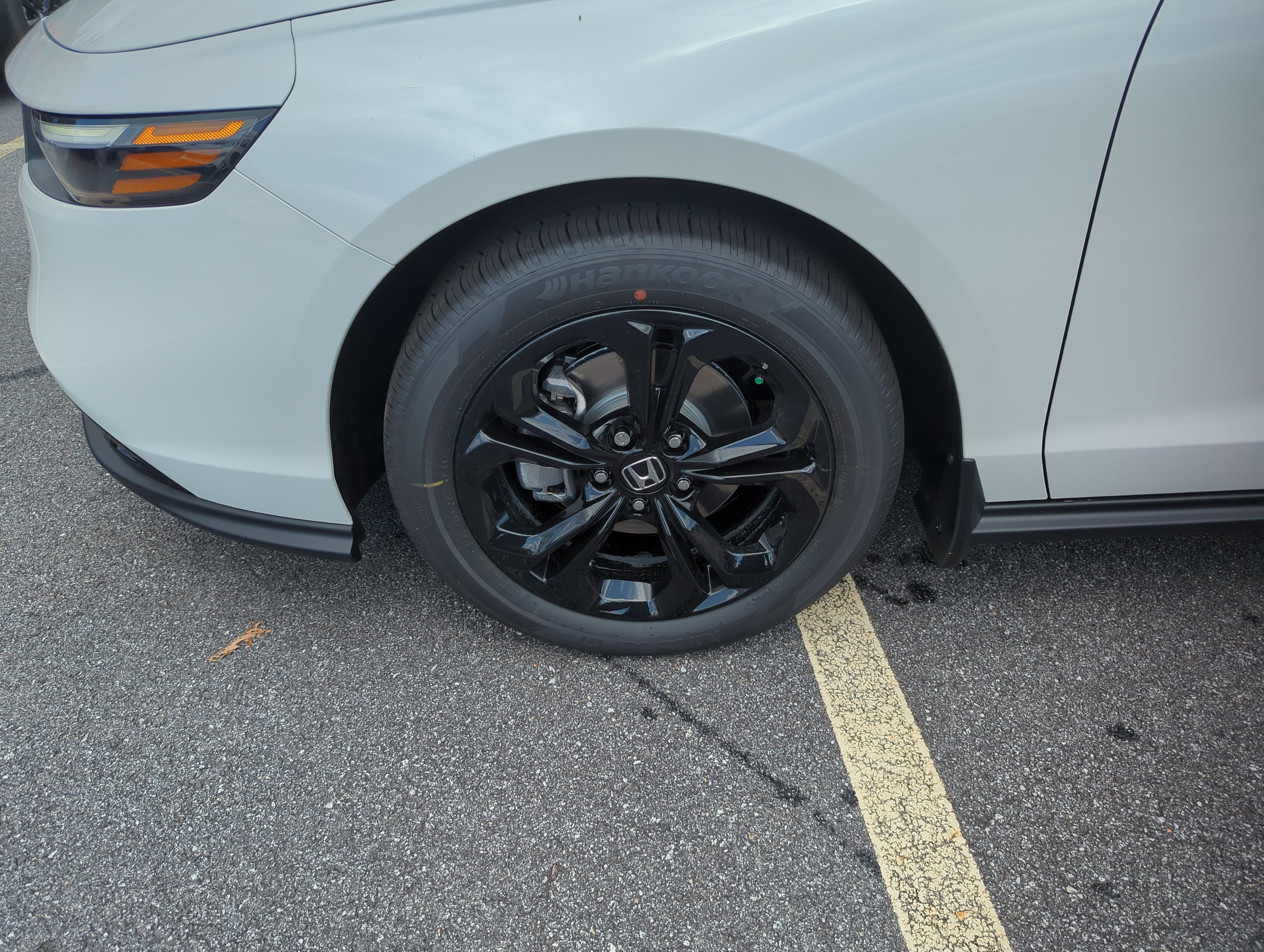 New 2025 Honda Accord SE image 13