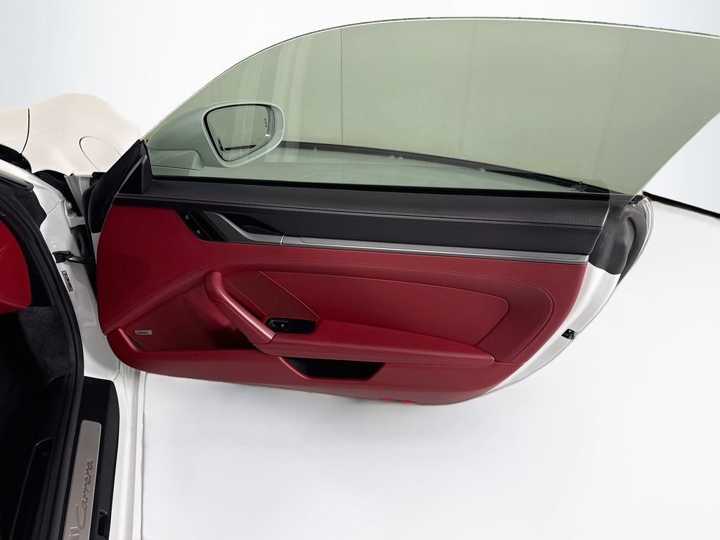 Used 2021 Porsche 911 Carrera RWD image 25