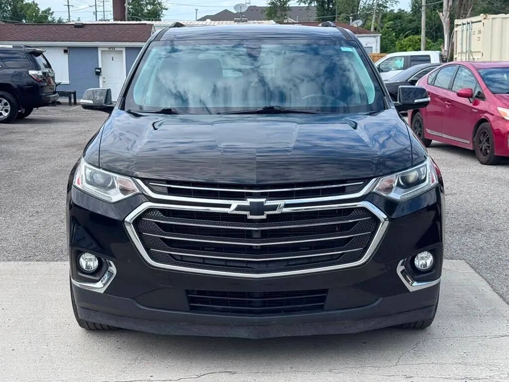 Used 2018 Chevrolet Traverse LT FWD image 9
