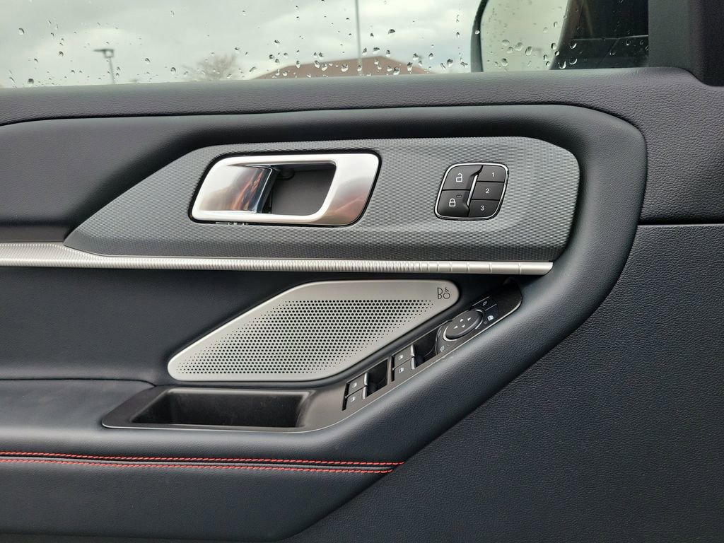 New 2026 Ford Explorer ST w/ Sun And Sound Package image 19