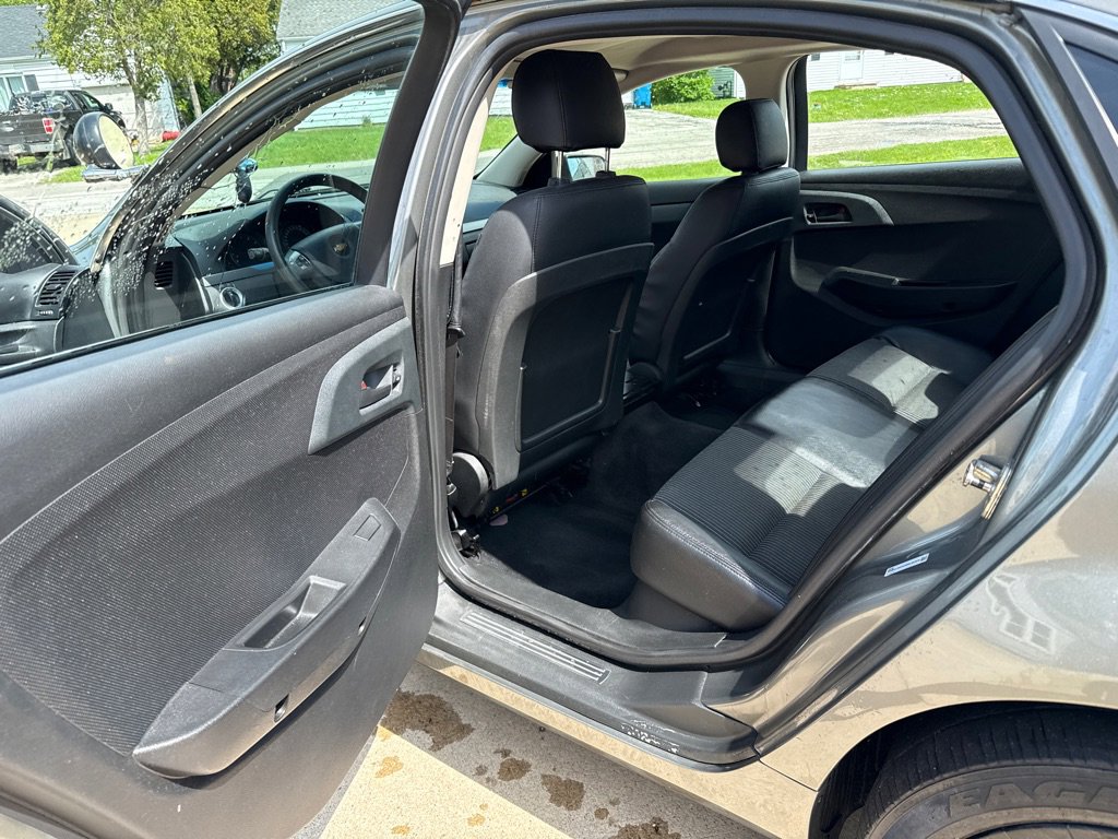 Used 2013 Chevrolet Caprice RWD image 12