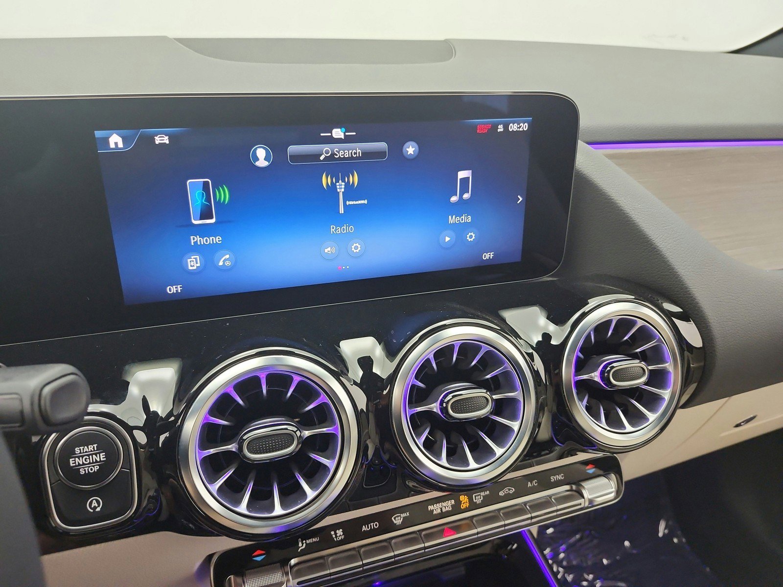 Certified 2025 Mercedes-Benz GLA 250 image 6