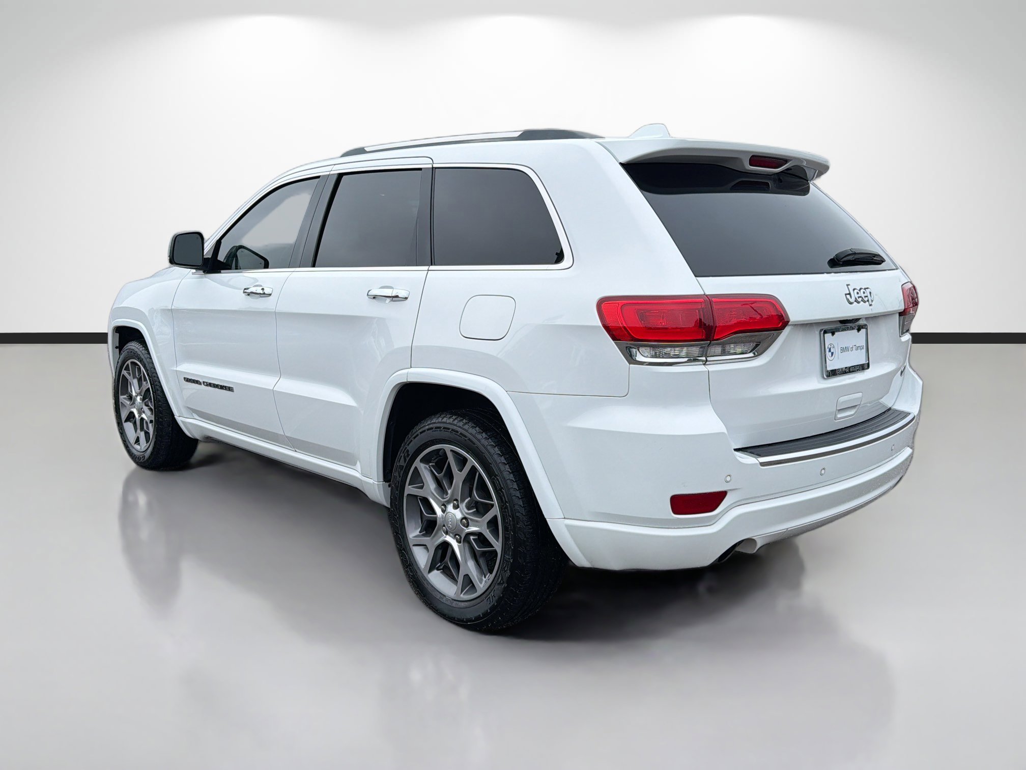 Used 2020 Jeep Grand Cherokee Overland image 5
