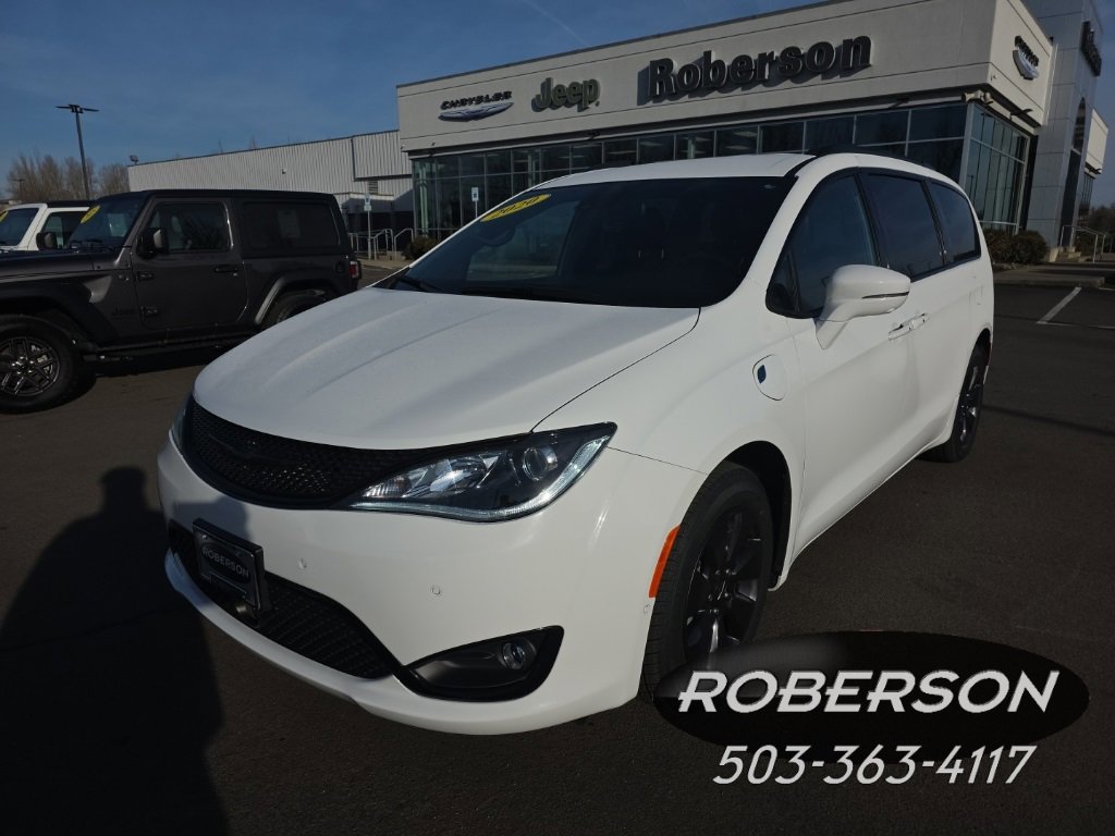 Certified 2020 Chrysler Pacifica Limited