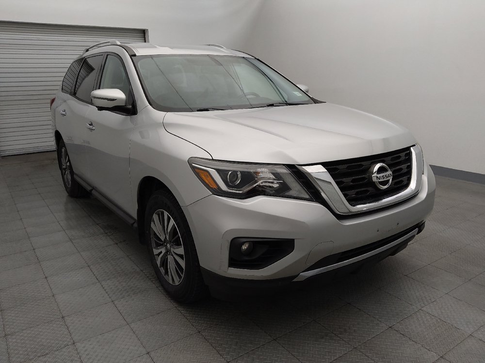 Used 2018 Nissan Pathfinder SL AWD/4WD image 13