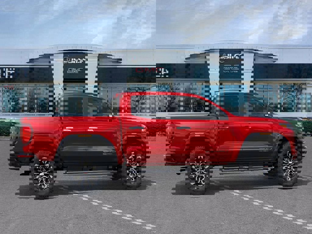 New 2026 GMC Canyon Denali image 5