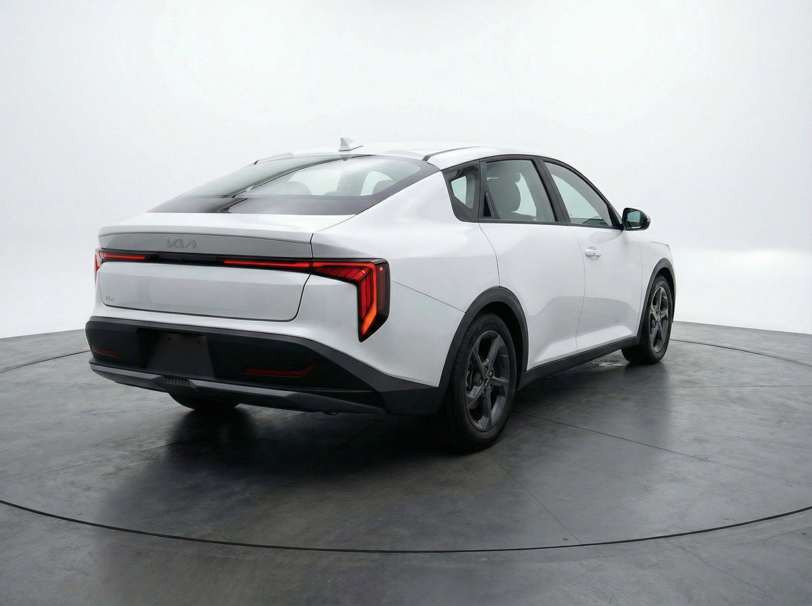 Used 2025 Kia K4 FWD image 9