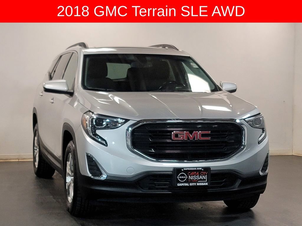 Used 2018 GMC Terrain SLE w/ Driver Convenience Package image 2