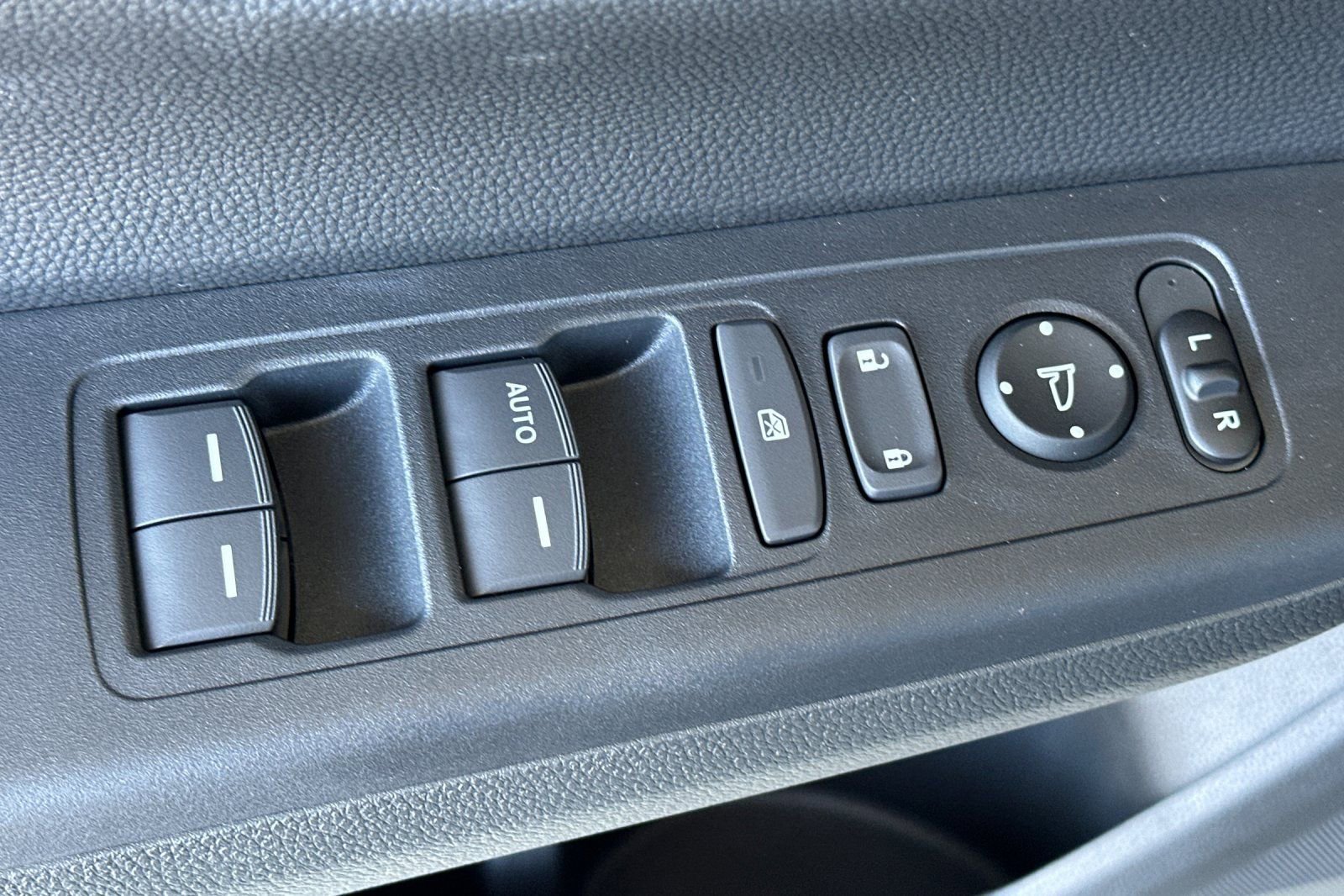 New 2026 Honda CR-V LX image 24