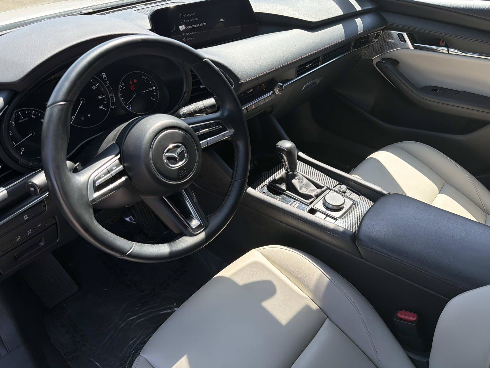 Used 2023 MAZDA MAZDA3 AWD 2.5 Turbo Hatchback image 7
