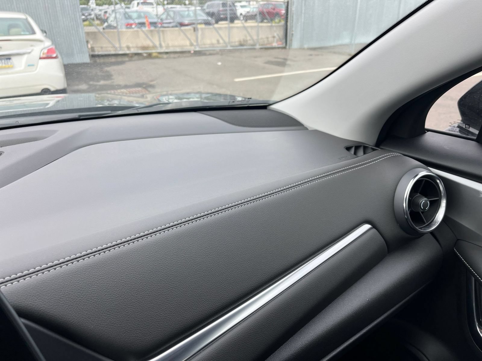 Used 2026 Chevrolet Blazer LT FWD image 35