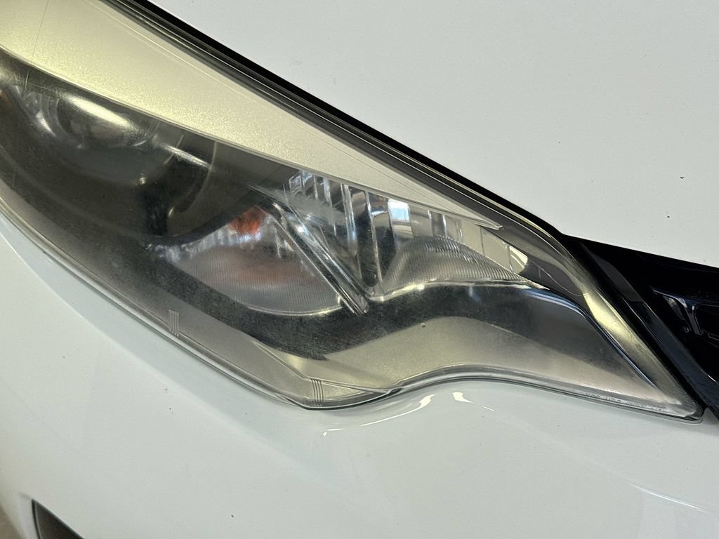 Used 2015 Toyota Corolla S FWD image 34