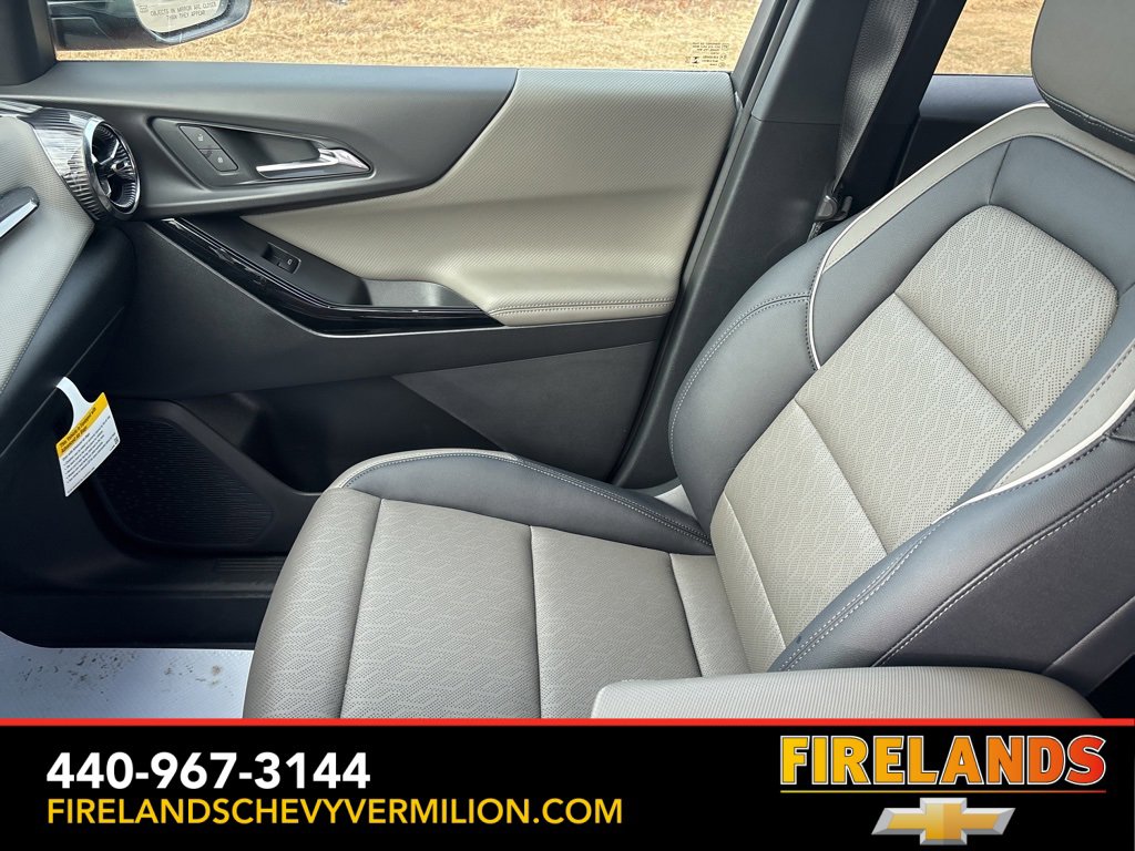 New 2026 Chevrolet Equinox LT w/ Convenience Package II image 16