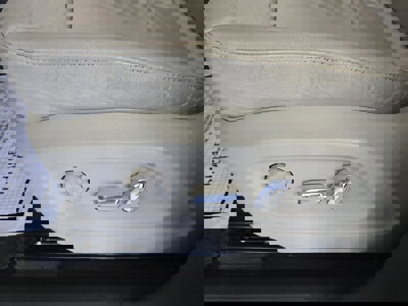 Used 2013 Audi Q5 2.0T Premium Plus image 17