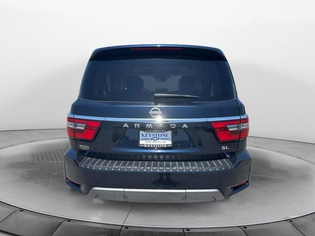 Used 2023 Nissan Armada SL w/ Captain's Chairs Package RWD image 3