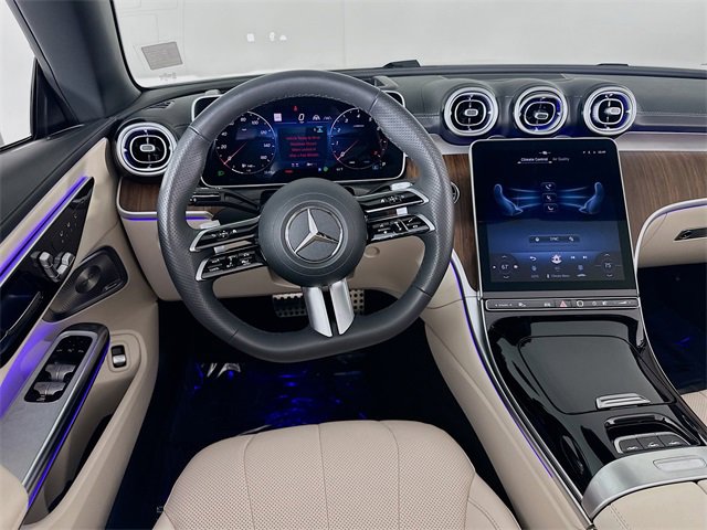Used 2024 Mercedes-Benz CLE 450 4MATIC Cabriolet image 23