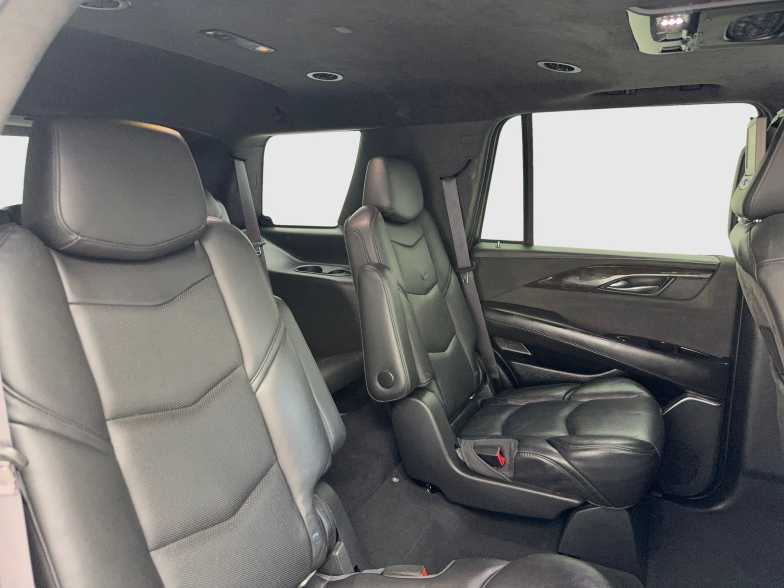 Used 2016 Cadillac Escalade Platinum AWD/4WD image 44
