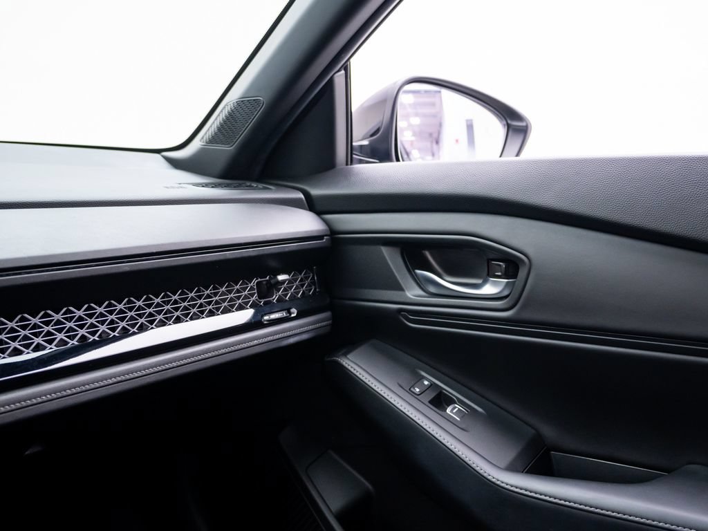 Used 2024 Honda Accord Sport image 29