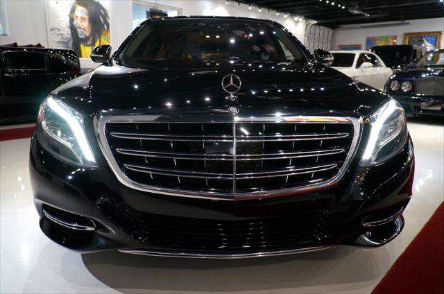 Used 2017 Mercedes-Benz Maybach S 550 4MATIC image 3