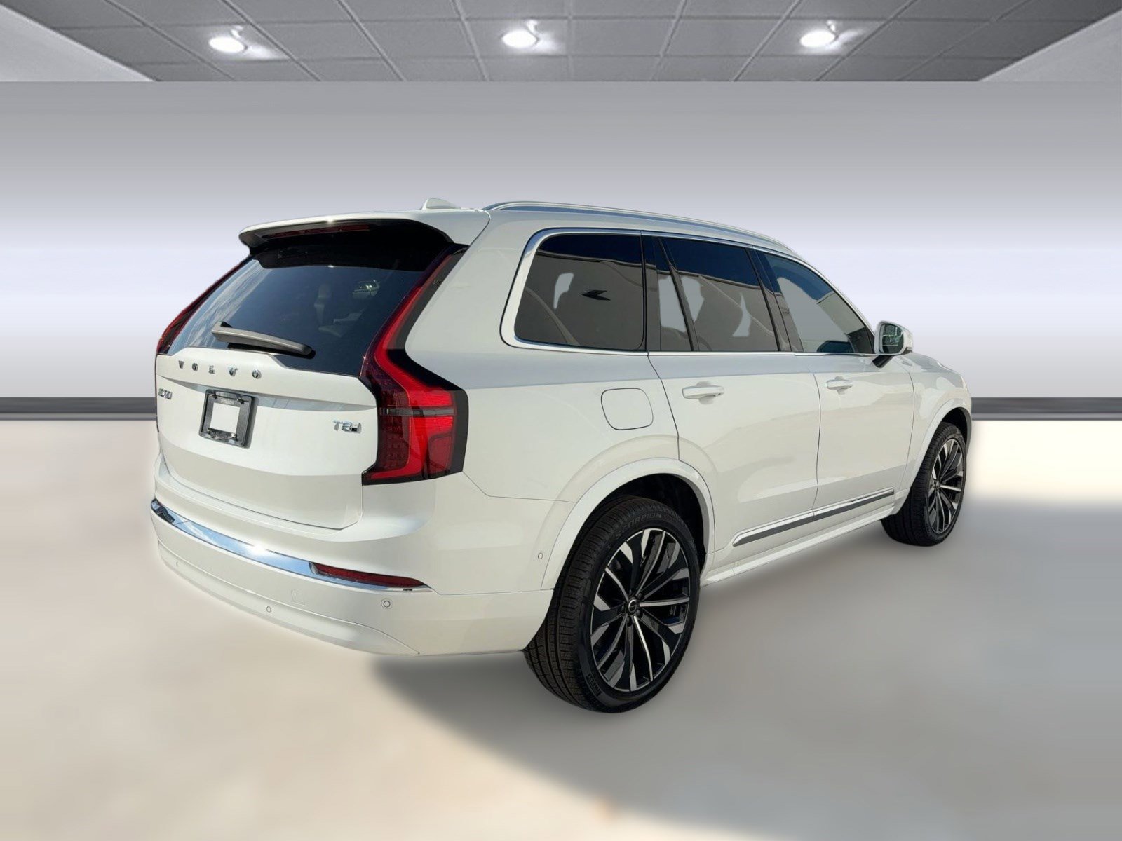 New 2026 Volvo XC90 T8 Ultra w/ Protection Package image 9