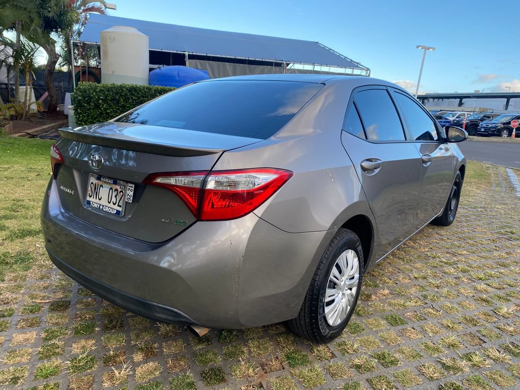 Used 2015 Toyota Corolla LE FWD image 7