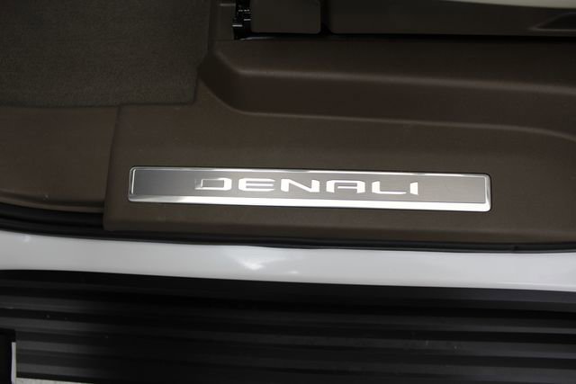 Used 2023 GMC Yukon XL Denali w/ Max Trailering Package AWD/4WD image 27