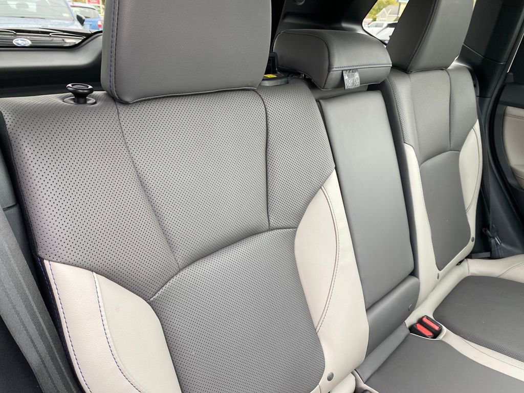 Certified 2025 Subaru Forester Limited image 34