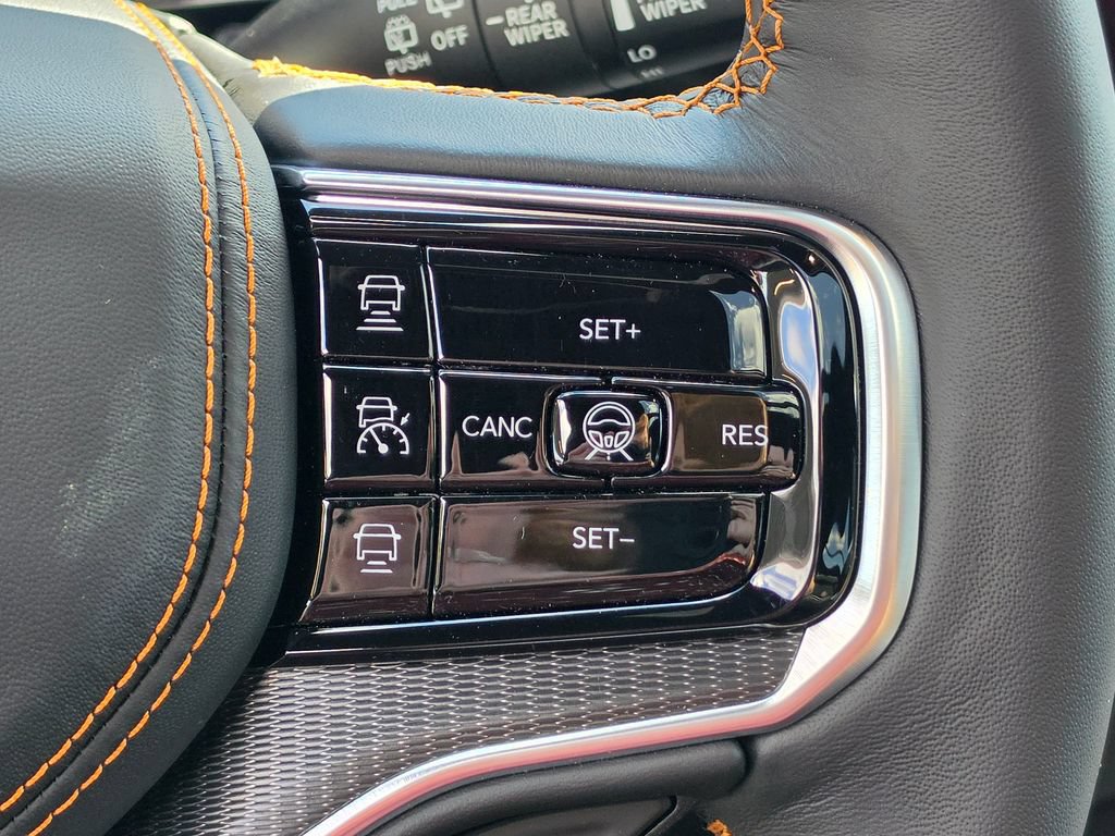 New 2026 Jeep Grand Wagoneer Summit AWD/4WD image 20