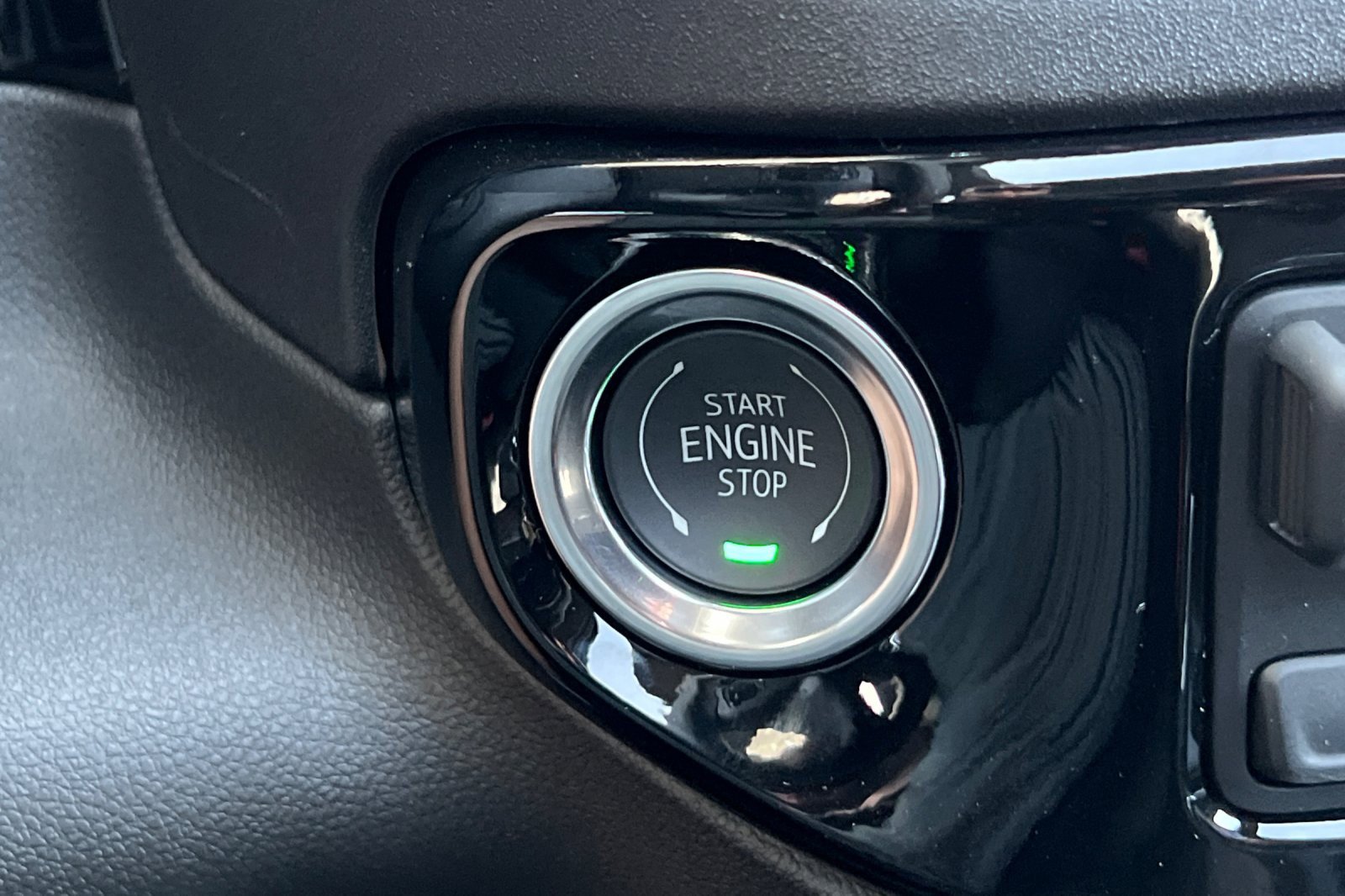 New 2025 Chevrolet Silverado 3500 LTZ image 19