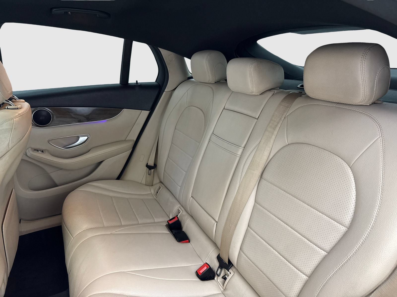 Used 2020 Mercedes-Benz GLC 300 4MATIC Coupe w/ Parking Assistance Package image 34