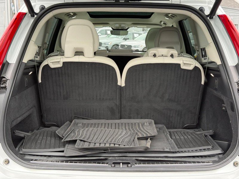 Certified 2023 Volvo XC90 B6 Ultimate w/ Protection Package AWD/4WD image 5