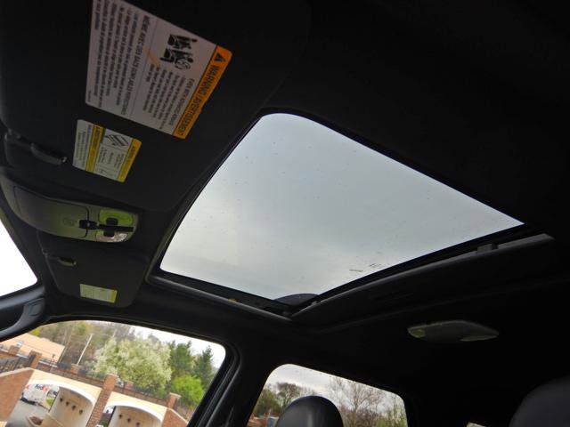 Used 2010 Ford Escape Limited image 19