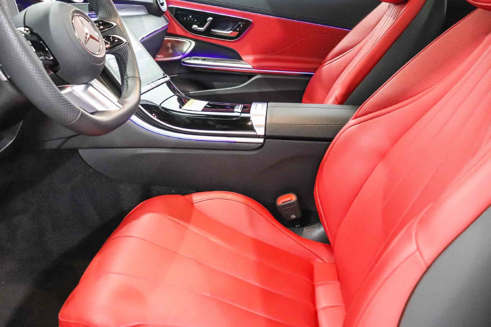 Certified 2026 Mercedes-Benz CLE 300 4MATIC Coupe image 21