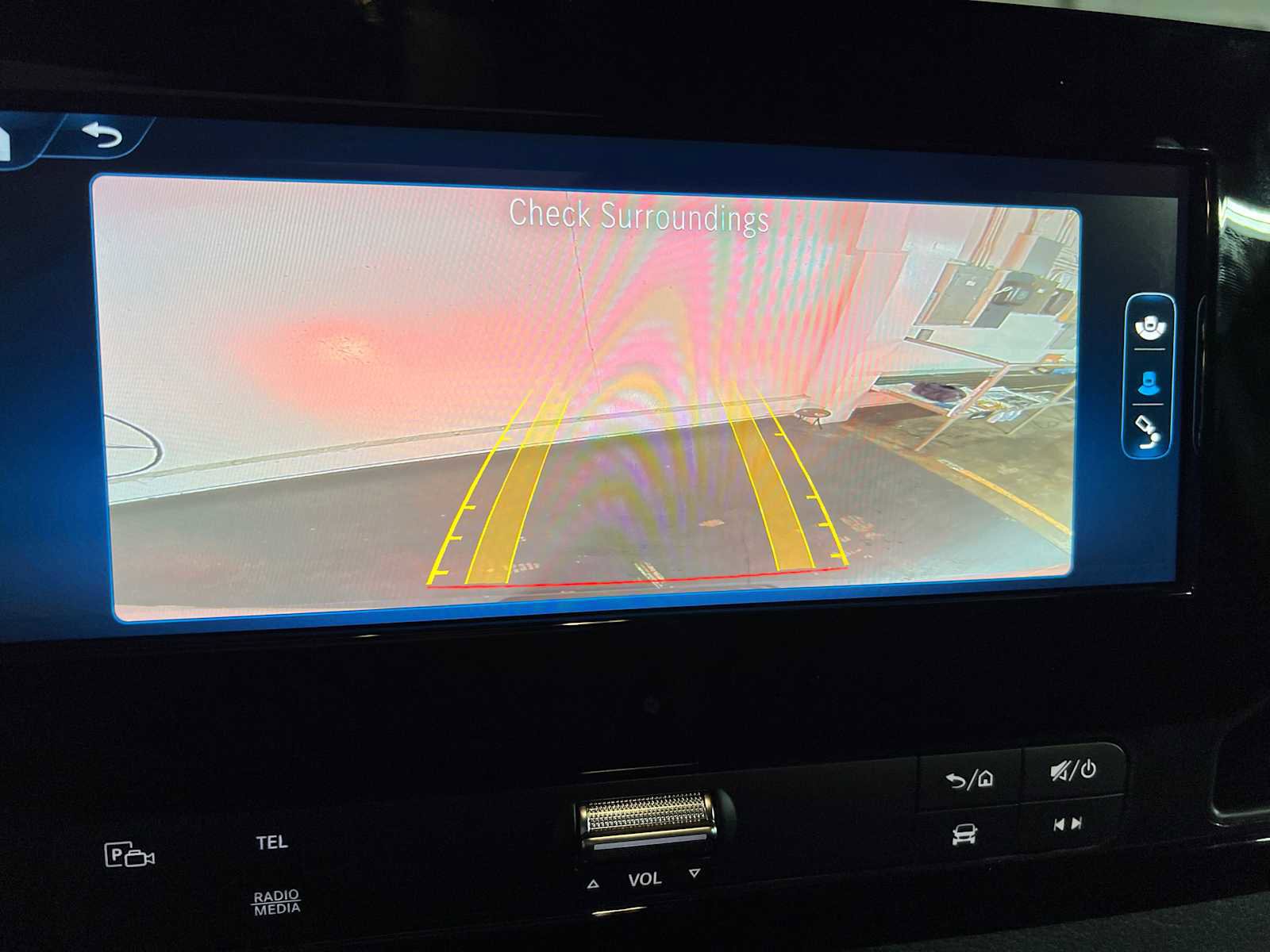 Used 2025 Mercedes-Benz Sprinter 2500 image 32