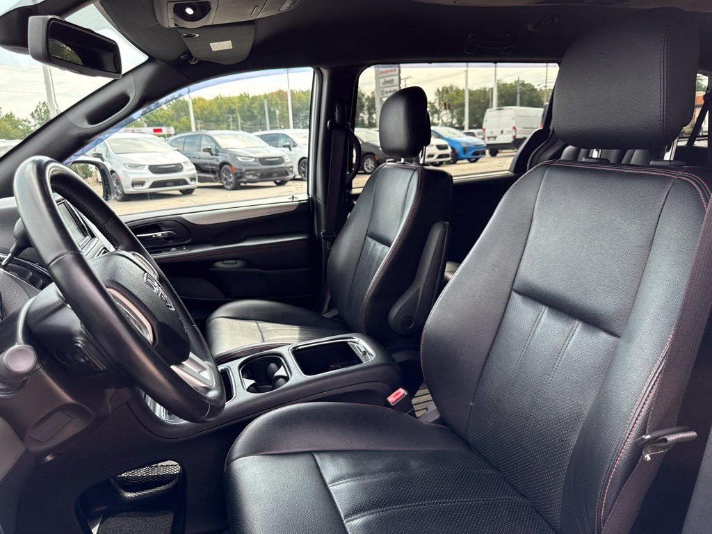 Used 2019 Dodge Grand Caravan GT FWD image 41