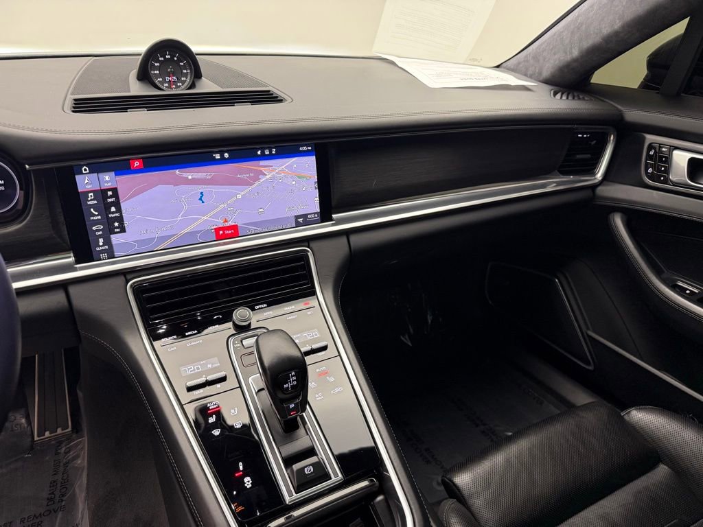 Used 2020 Porsche Panamera GTS image 16