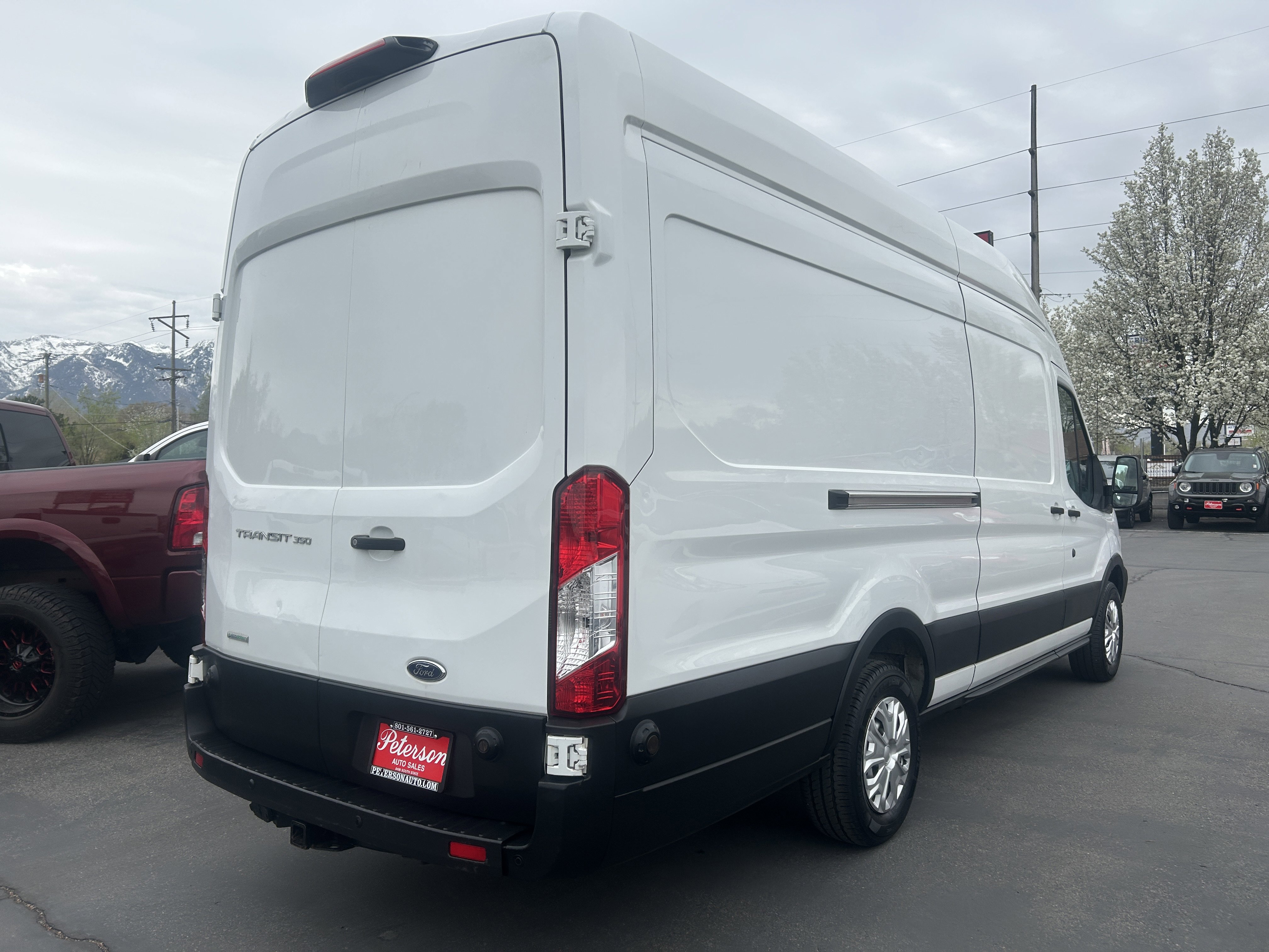 Used 2019 Ford Transit 350 148 High Roof Extended image 7