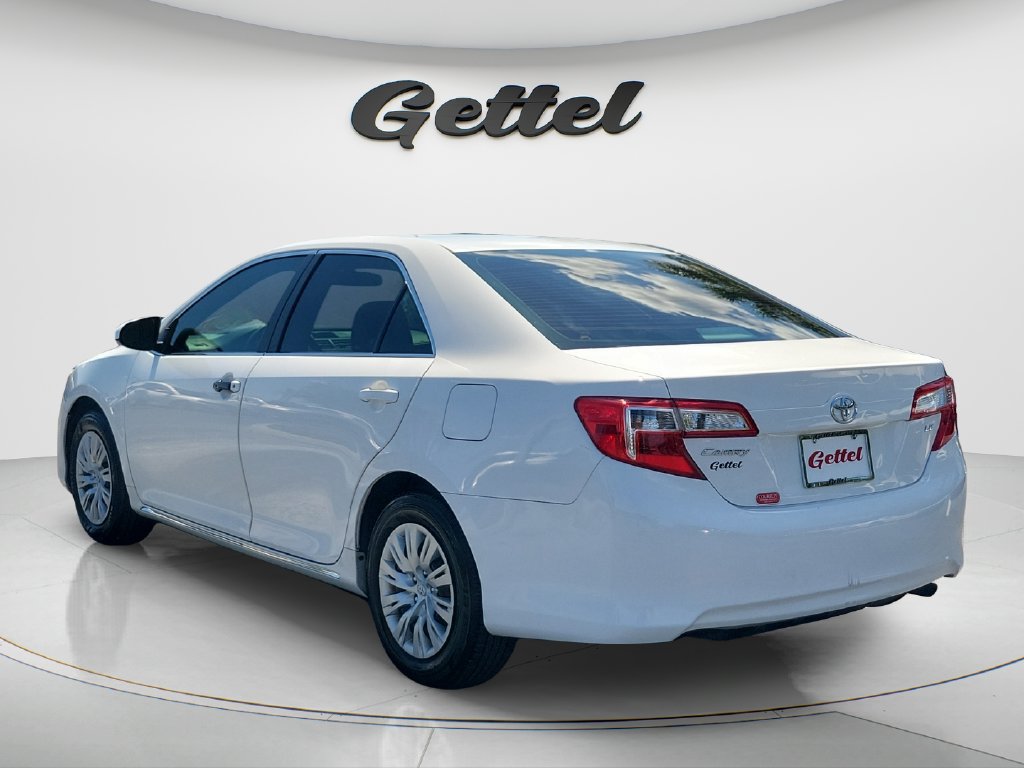 Used 2013 Toyota Camry LE FWD image 7