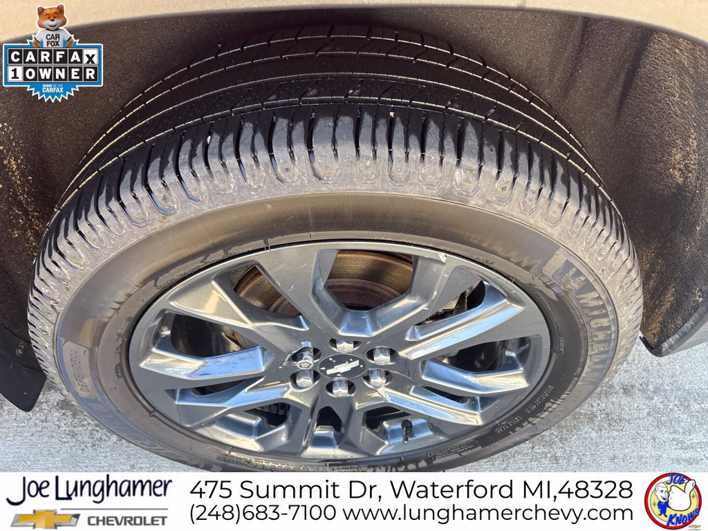 Used 2020 Chevrolet Traverse RS w/ LPO, Floor Liner Package FWD image 12
