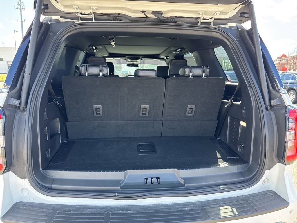 Used 2023 Ford Expedition Platinum image 13