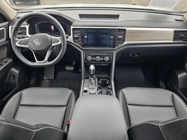 Used 2023 Volkswagen Atlas SEL AWD/4WD image 26