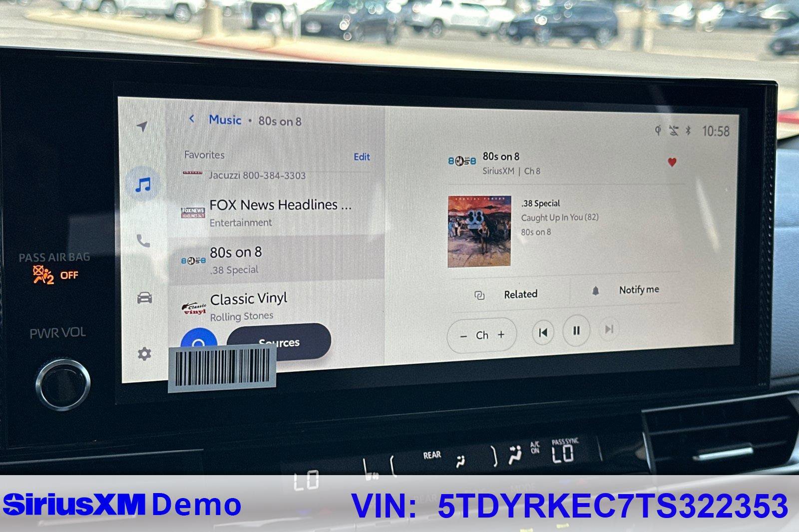 Certified 2026 Toyota Sienna XLE FWD image 29