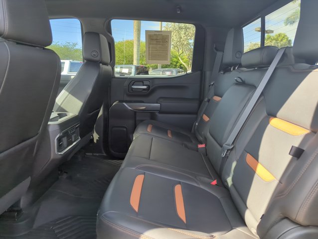 Used 2020 GMC Sierra 1500 AT4 w/ AT4 Premium Package image 17